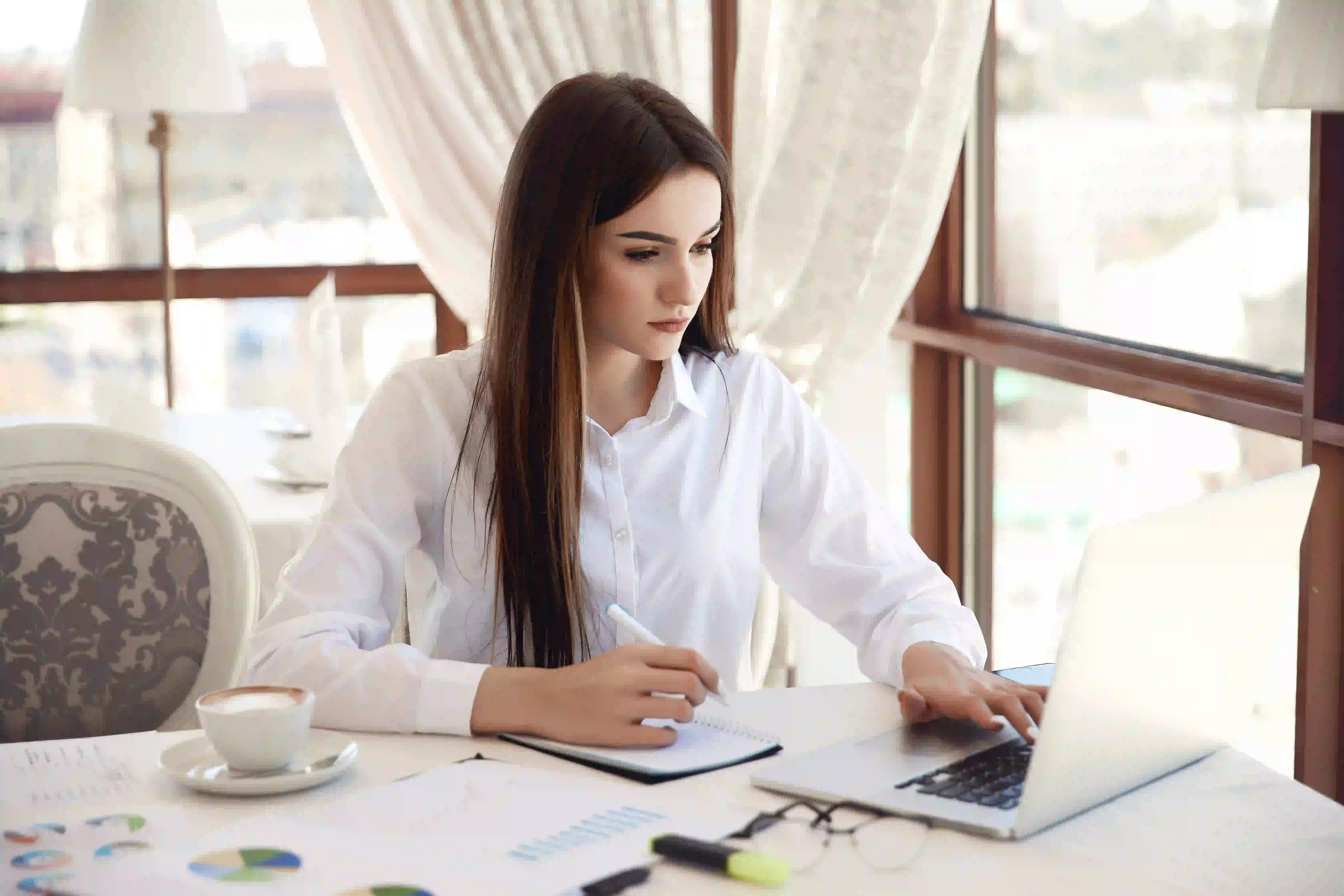 Online bank compared with traditional bank